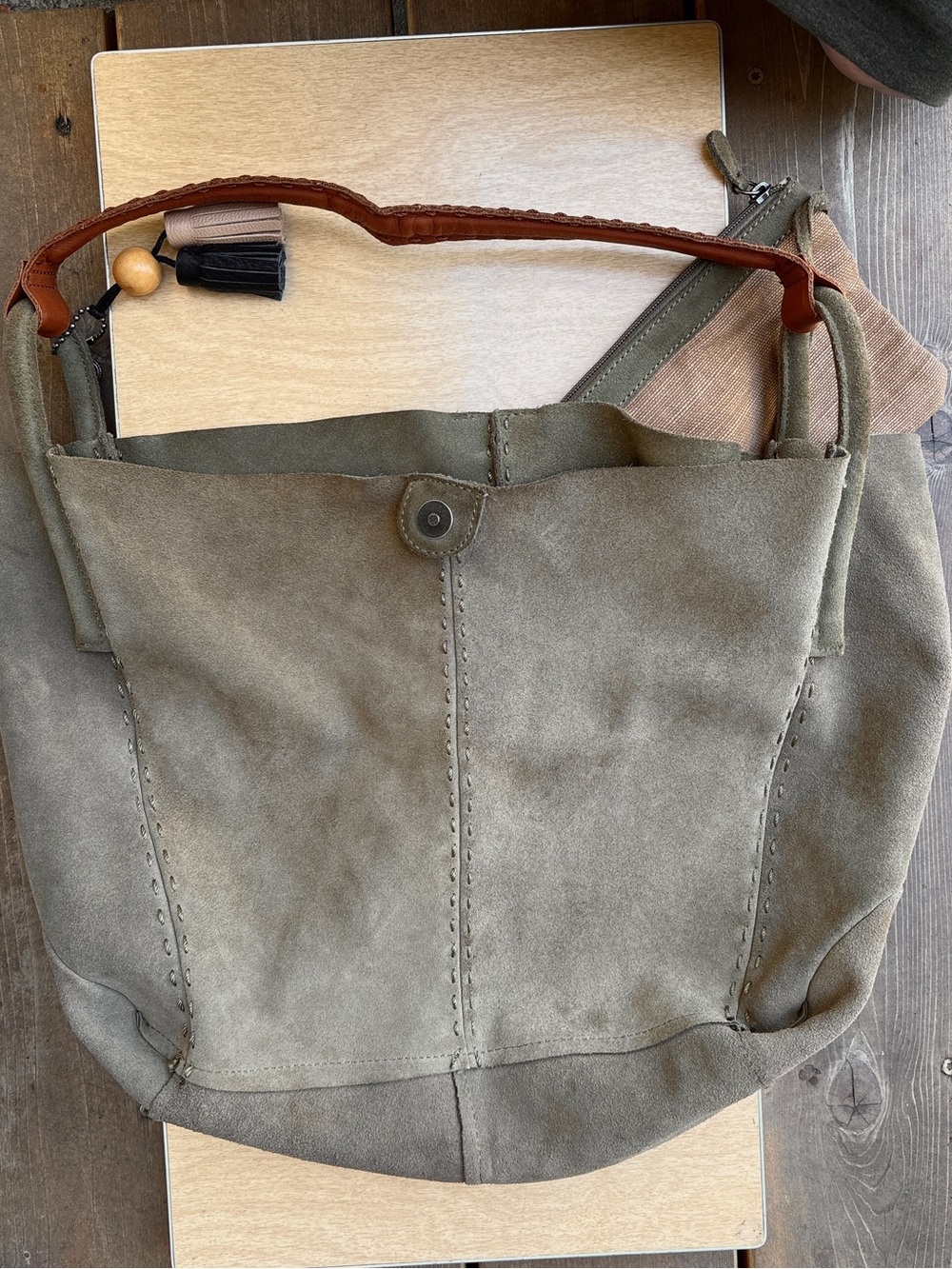 The Sak Los Feliz Moss Green Suede Leather Slouchie Hobo Bag - Picture 12 of 16